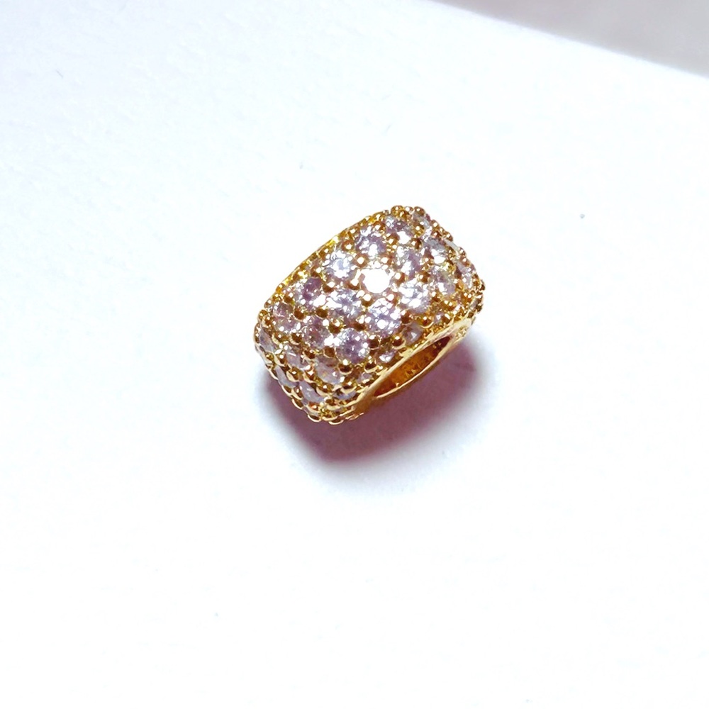 PANDORA Sparkling Pave Triple-row charm w/box - Picture 2 of 8